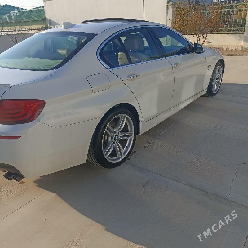 BMW 528 2011 - 280 000 TMT - Балканабат - img 5