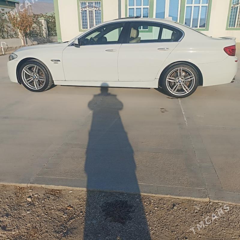 BMW 528 2011 - 280 000 TMT - Балканабат - img 6