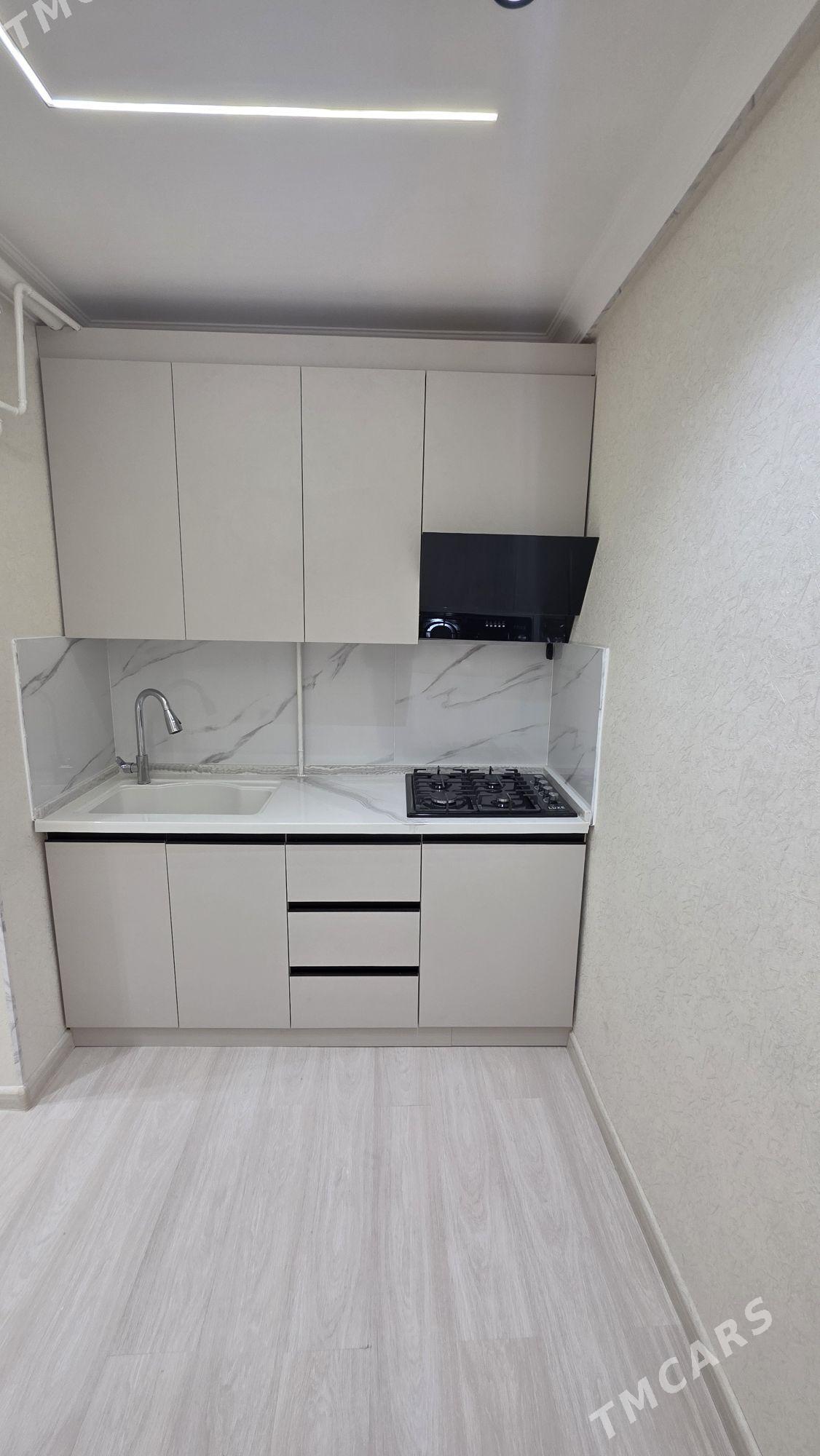 5-ji mkr 4 kom - 5 мкр - img 4