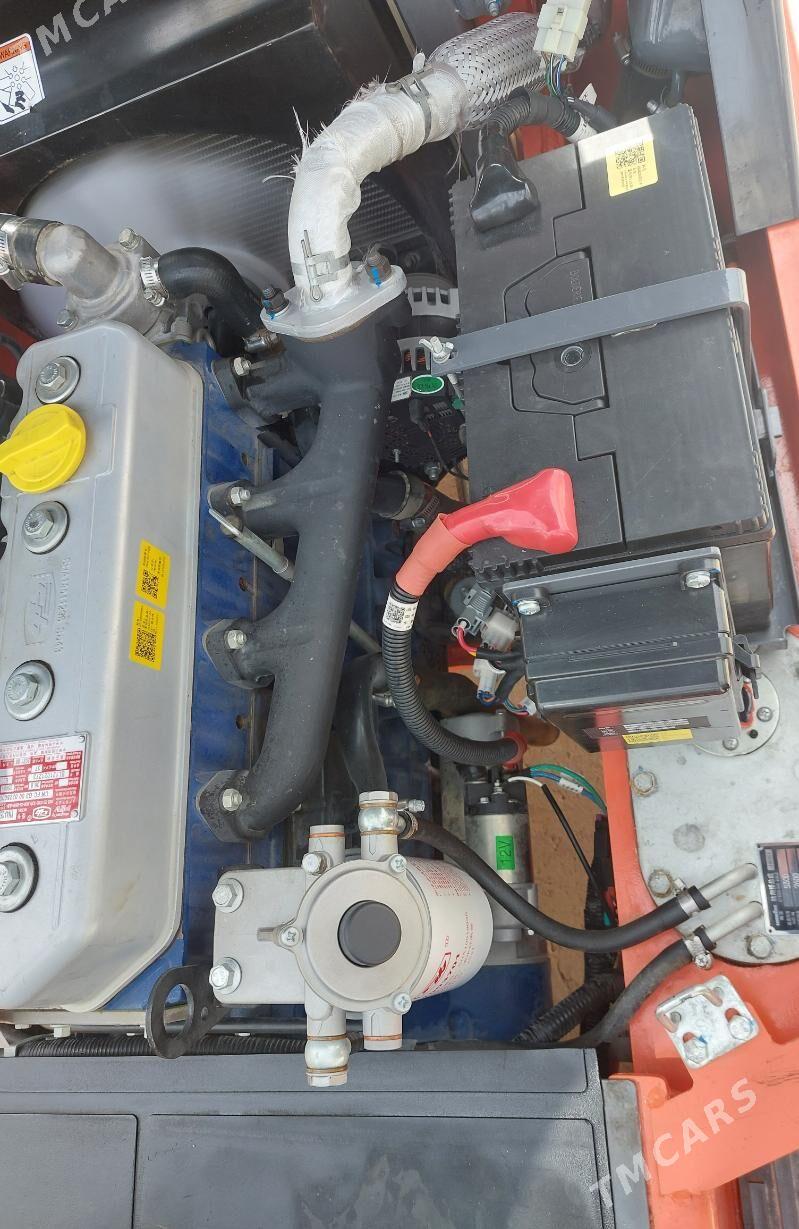 Kara Forklift 2021 - 180 000 TMT - Арзув - img 2