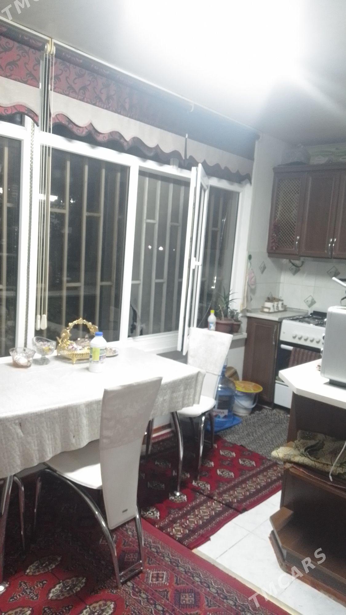 11mkr 4/2etažy 2komnat razdeln - Aşgabat - img 5