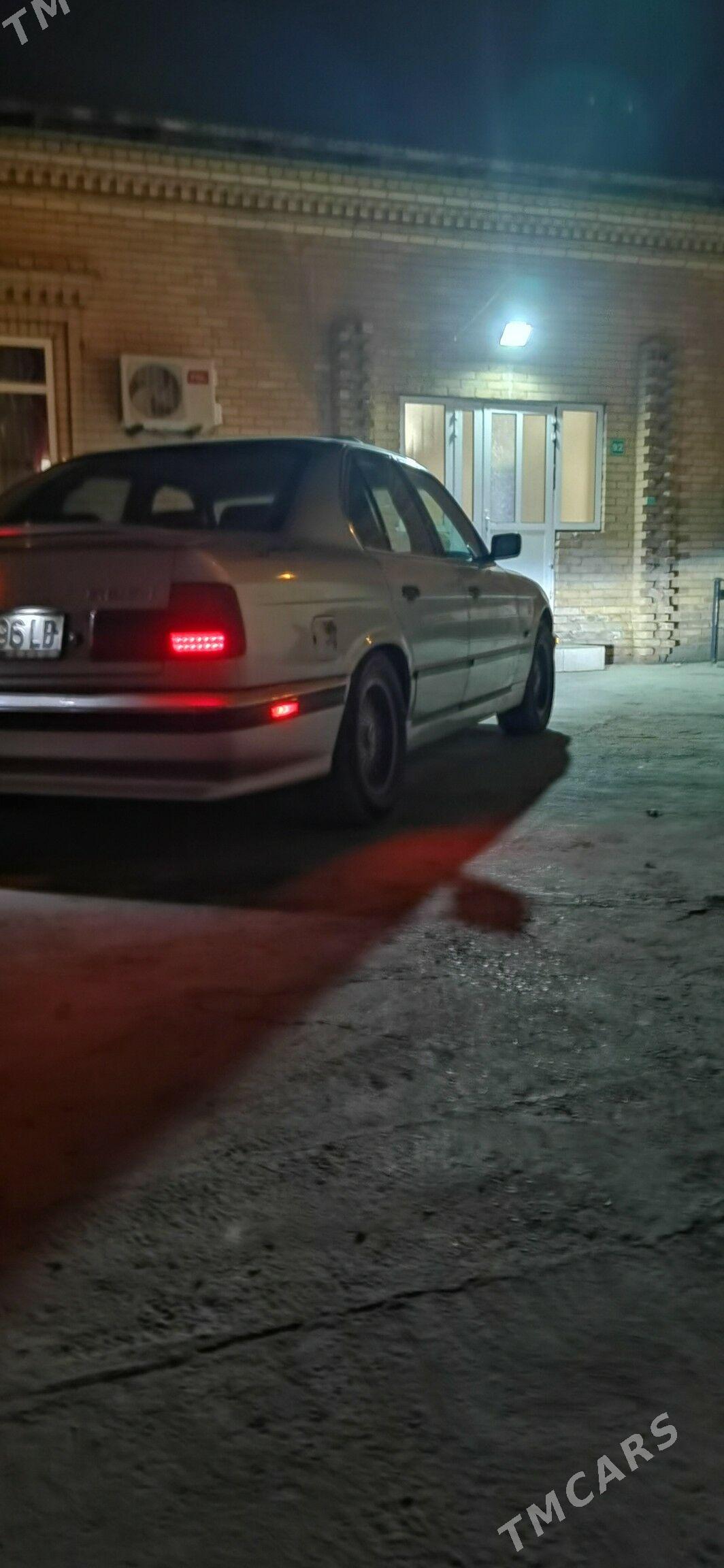 BMW 525 1995 - 70 000 TMT - Туркменабат - img 2