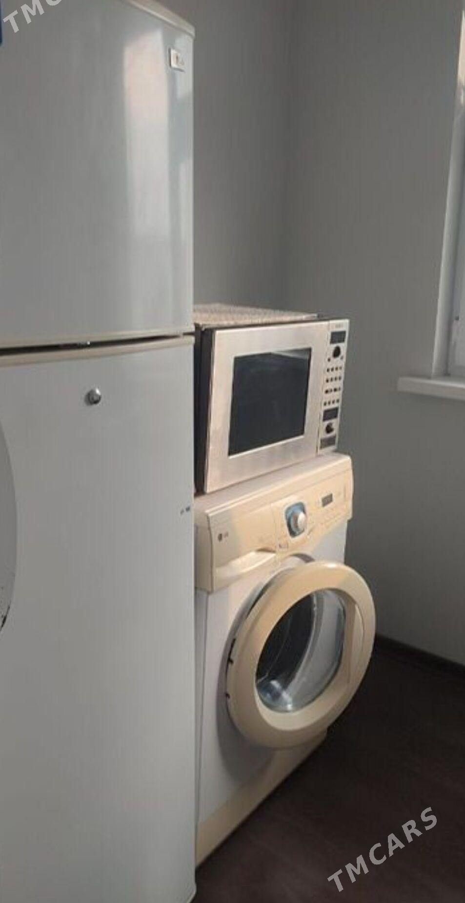 11MKR 1-KOMNAT 4-ETAJ AÝTAKOW KÖÇE - 11 мкр - img 5