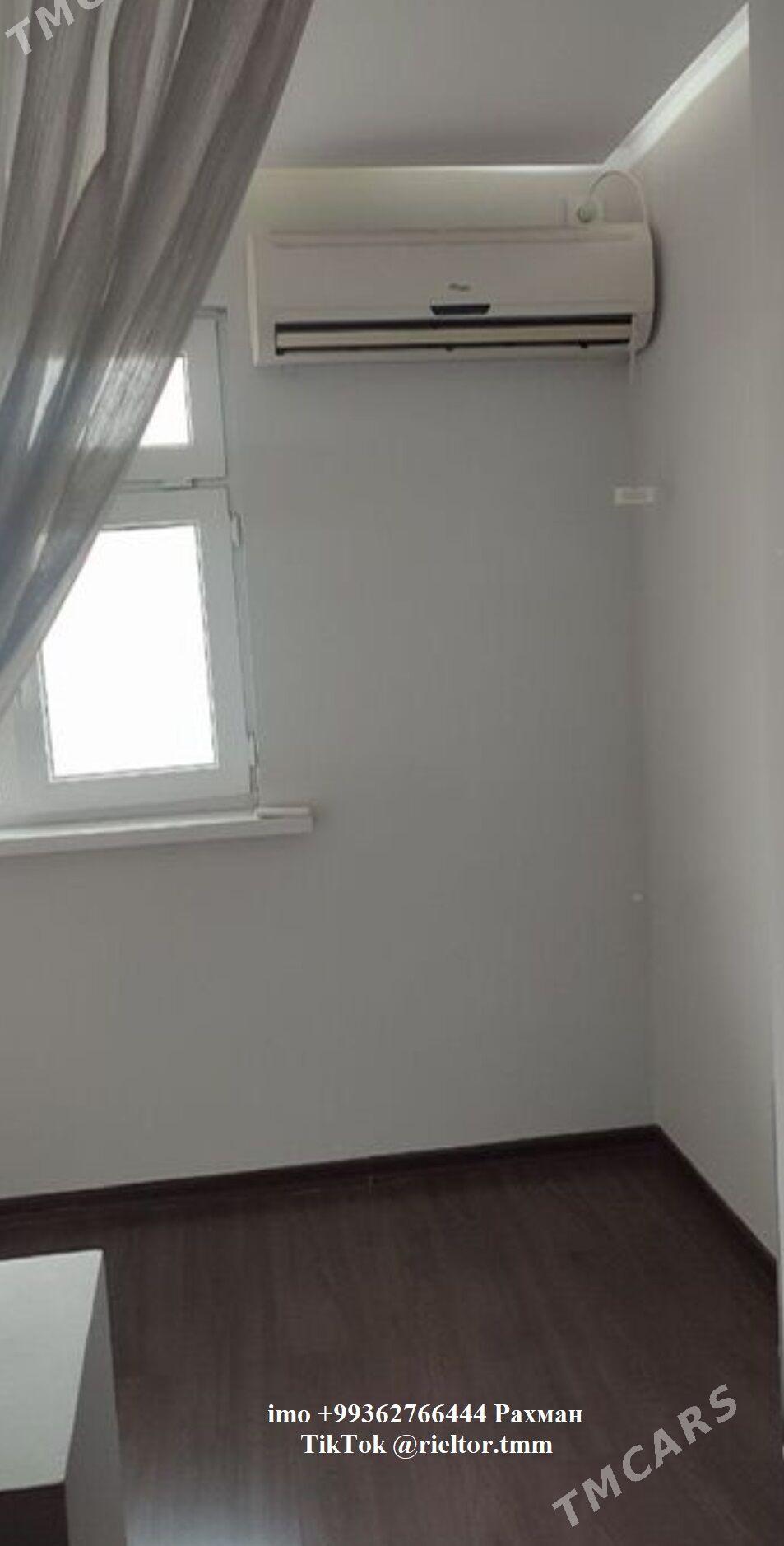 11MKR 1-KOMNAT 4-ETAJ AÝTAKOW KÖÇE - 11 мкр - img 3