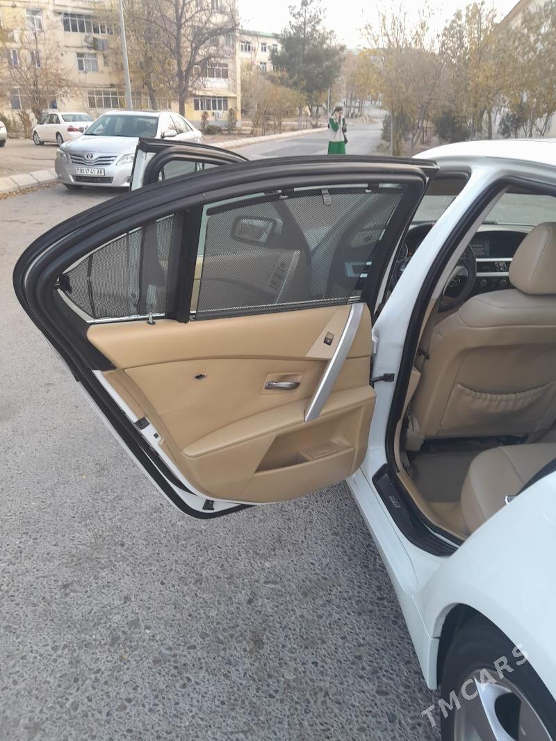 BMW 530 2006 - 150 000 TMT - 9 мкр - img 6