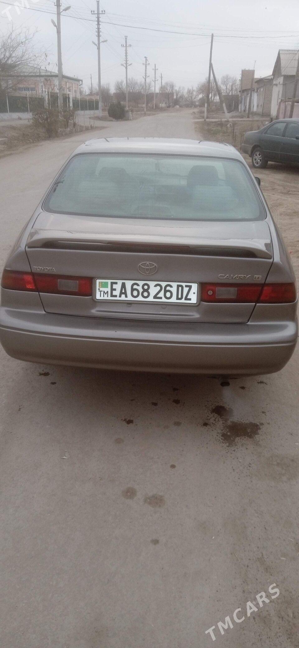 Toyota Camry 1999 - 160 000 TMT - Köneürgenç - img 4