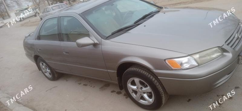 Toyota Camry 1999 - 160 000 TMT - Köneürgenç - img 3