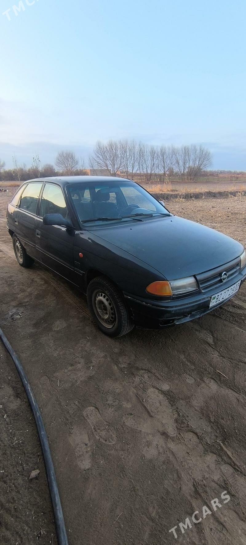 Opel Astra 1993 - 40 000 TMT - Gubadag - img 5