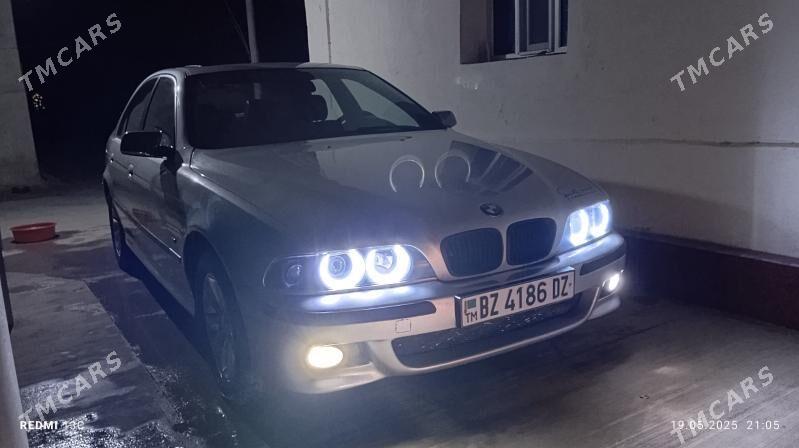 BMW E39 1999 - 104 000 TMT - Дашогуз - img 10