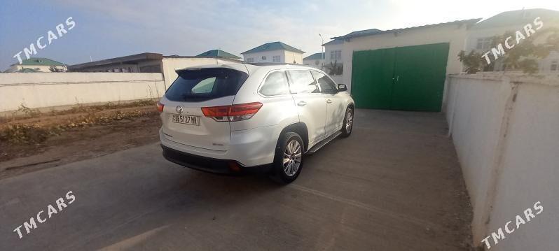 Toyota Highlander 2017 - 340 000 TMT - Ашхабад - img 3
