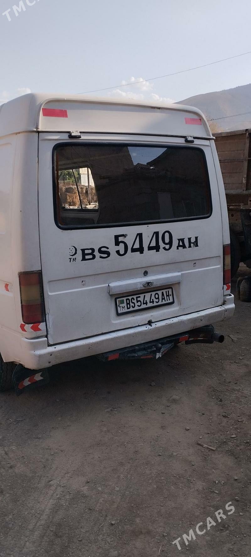 Ford Transit Connect 2009 - 50 000 TMT - Бахарден - img 3