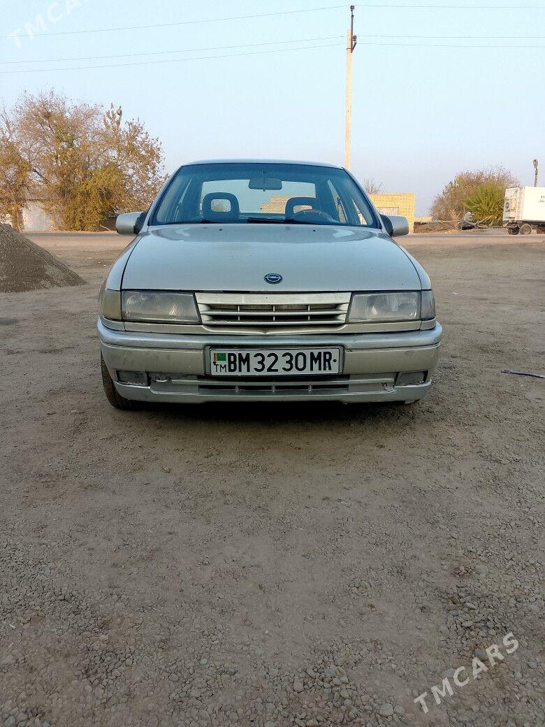 Opel Vectra 1990 - 30 000 TMT - Mary - img 2