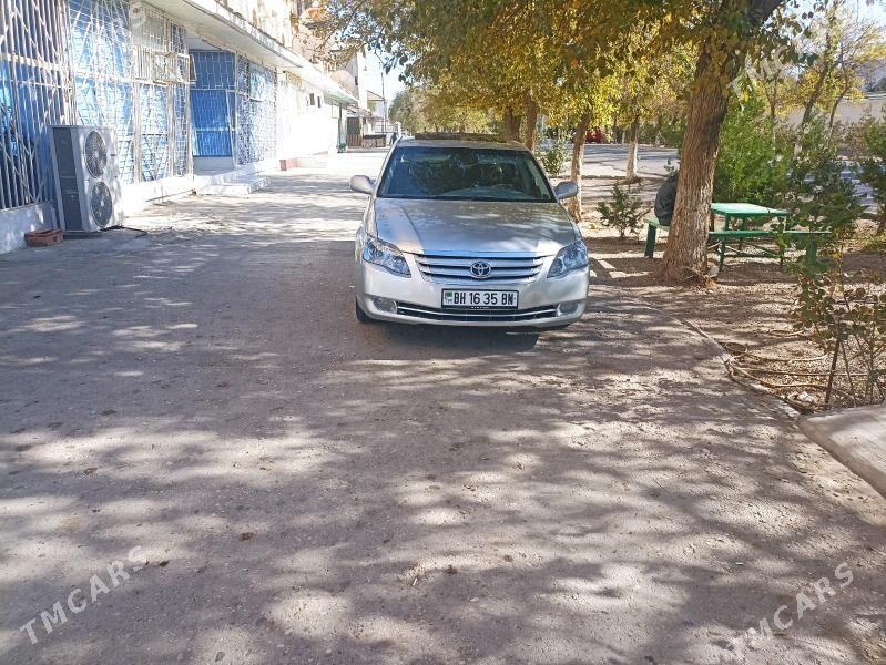Toyota Avalon 2005 - 190 000 TMT - Балканабат - img 1