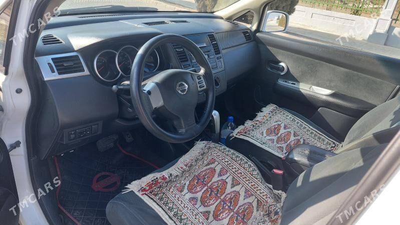 Nissan Versa 2010 - 131 000 TMT - Улица Ататурка - img 5