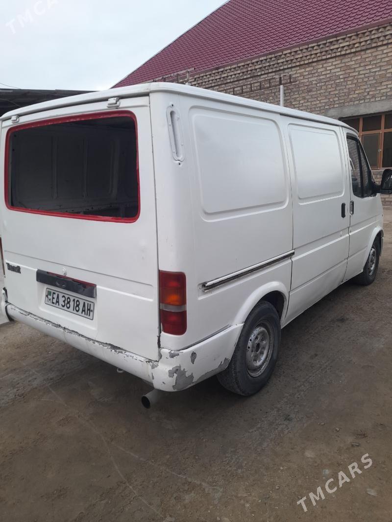 Ford Transit Connect 2009 - 50 000 TMT - Бахарден - img 3