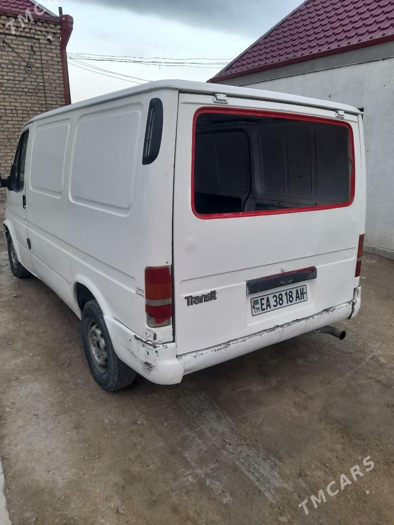 Ford Transit Connect 2009 - 50 000 TMT - Бахарден - img 5