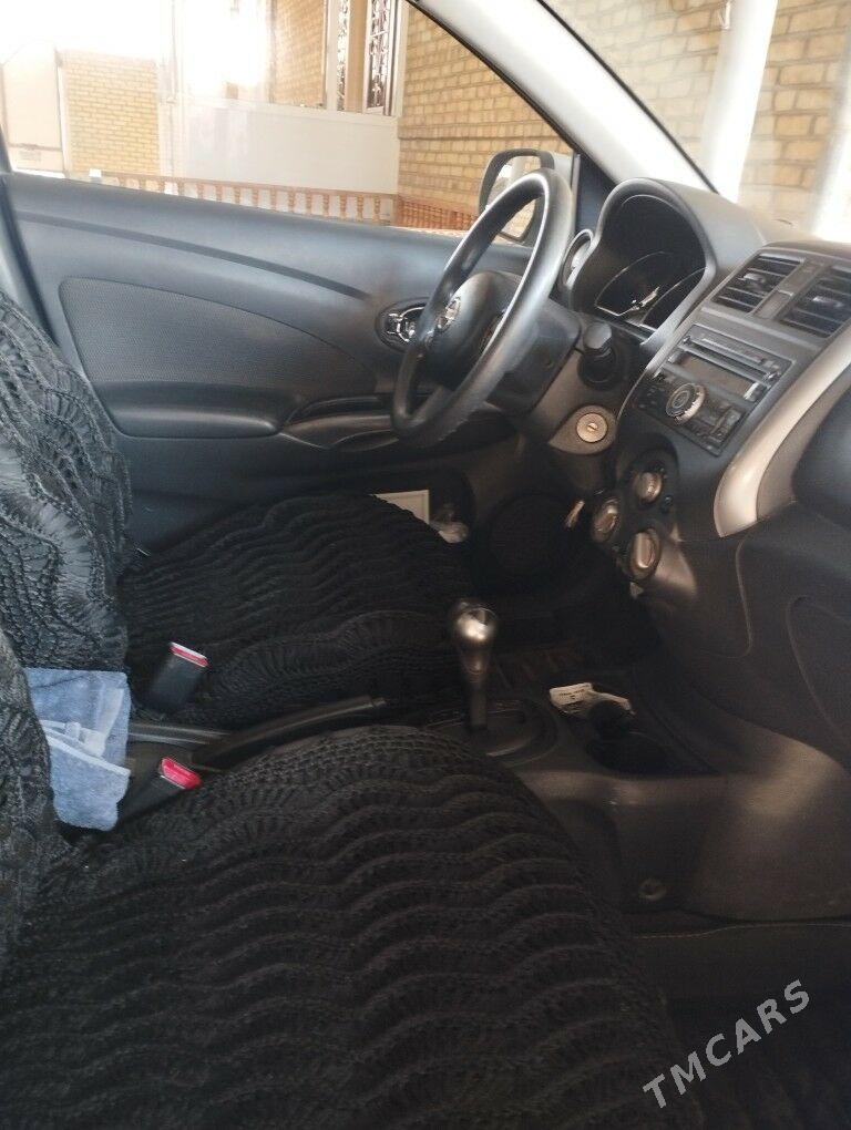 Nissan Versa 2011 - 110 000 TMT - Mary - img 2