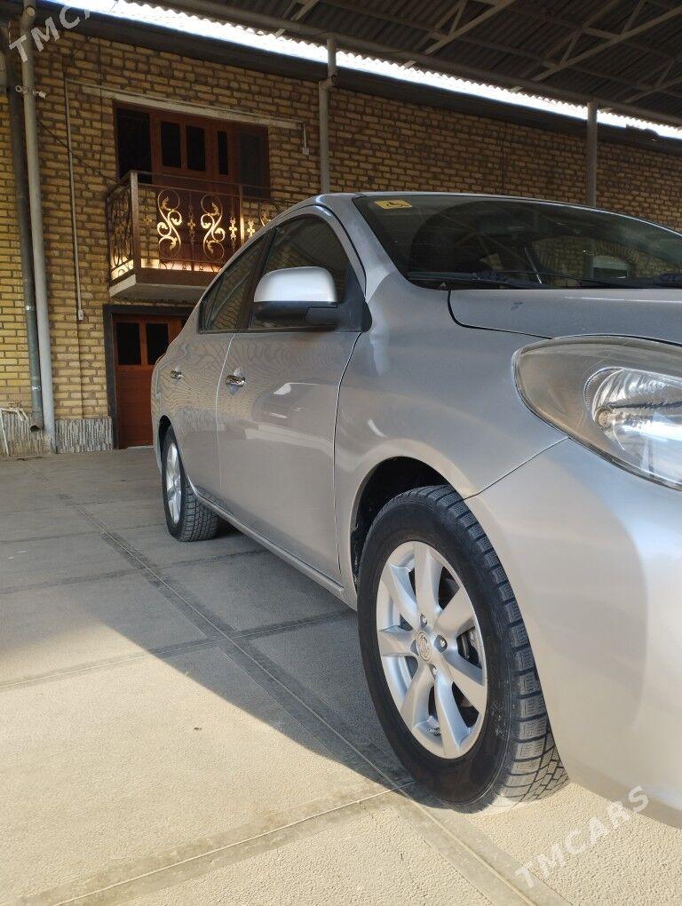 Nissan Versa 2011 - 110 000 TMT - Mary - img 6