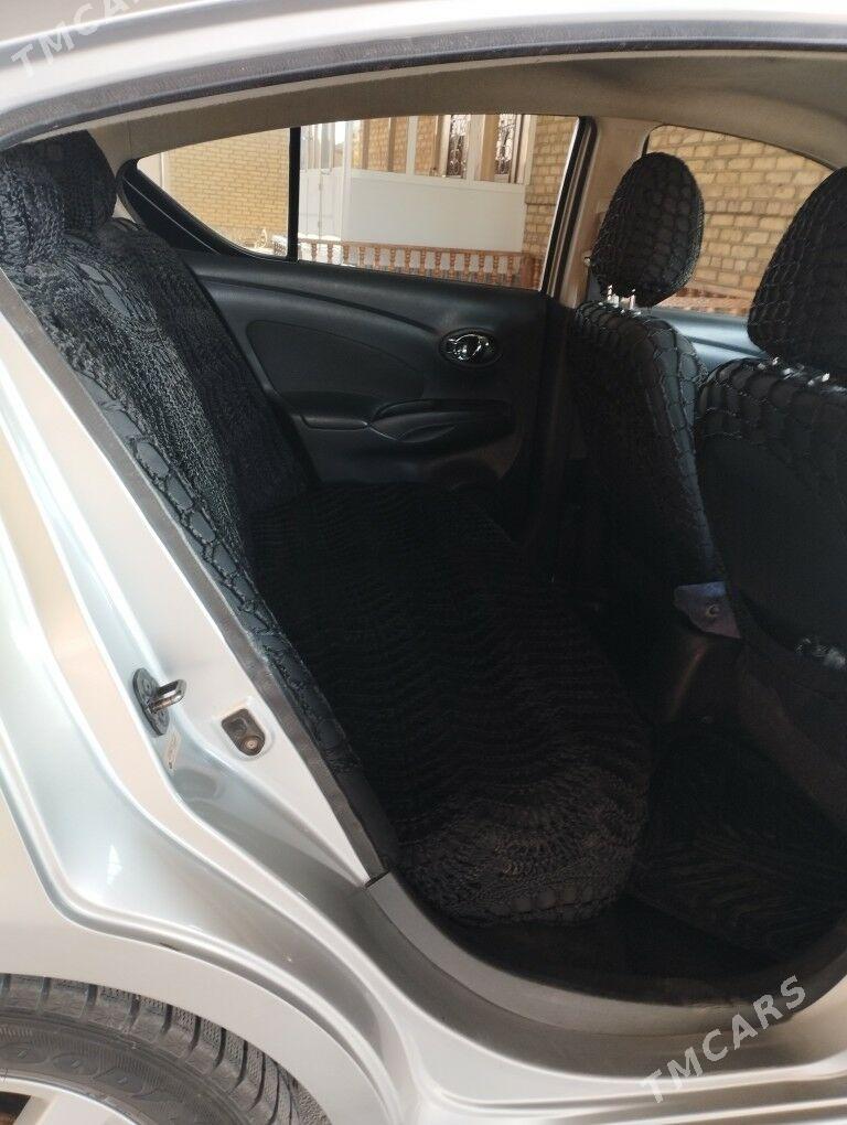 Nissan Versa 2011 - 110 000 TMT - Mary - img 3