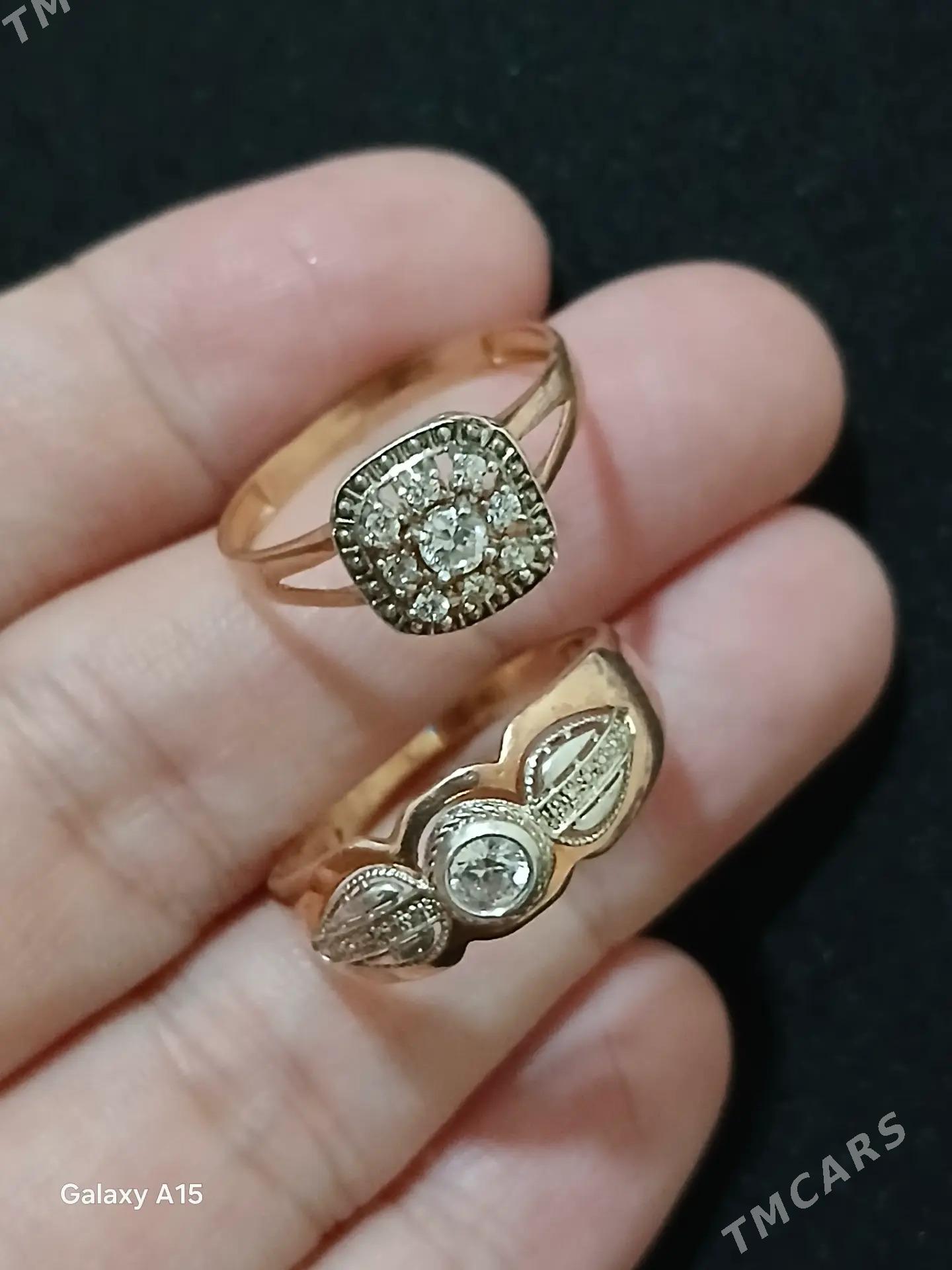 Gyzyl komplekt - Aşgabat - img 2