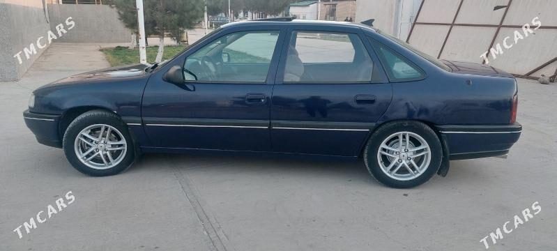 Opel Vectra 1991 - 32 000 TMT - Сакар - img 2