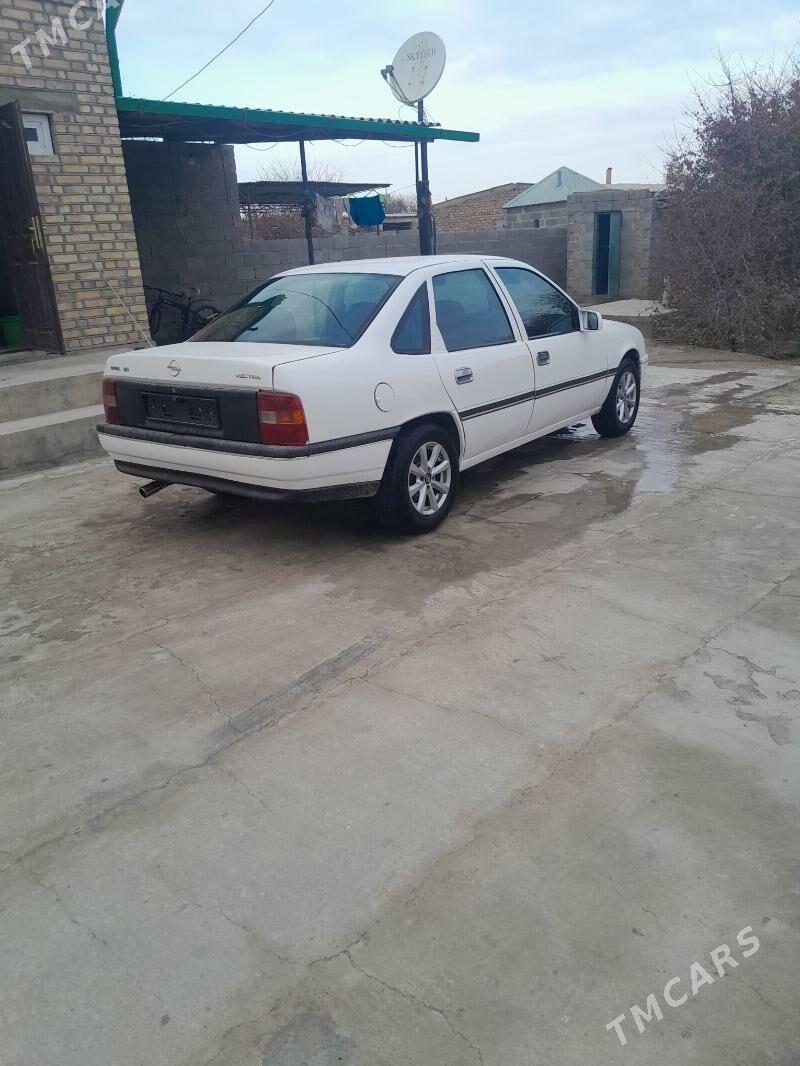 Opel Vectra 1991 - 35 000 TMT - Bäherden - img 2