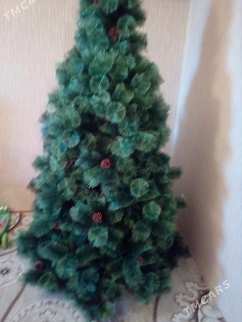 Ёлка - Türkmenbaşy - img 2