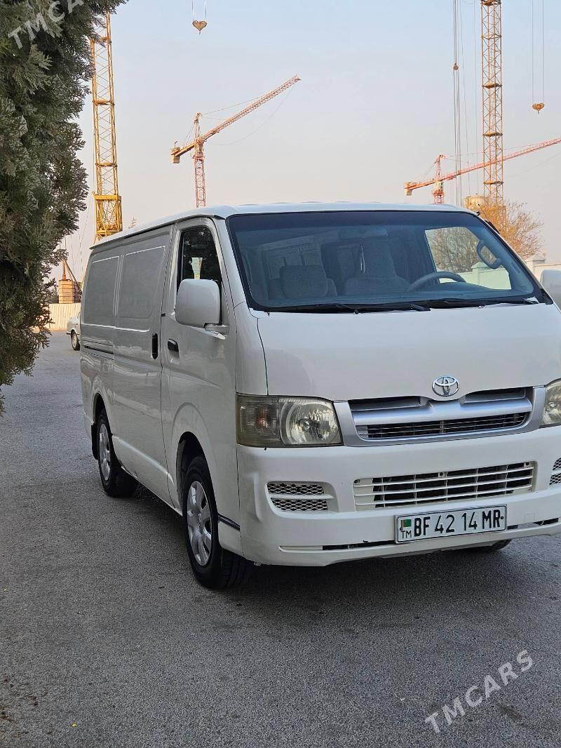 Toyota Hiace 2009 - 190 000 TMT - Мары - img 3