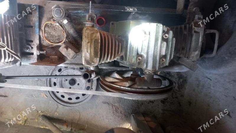 kampresor kelle 3/90 - Bagyr - img 1