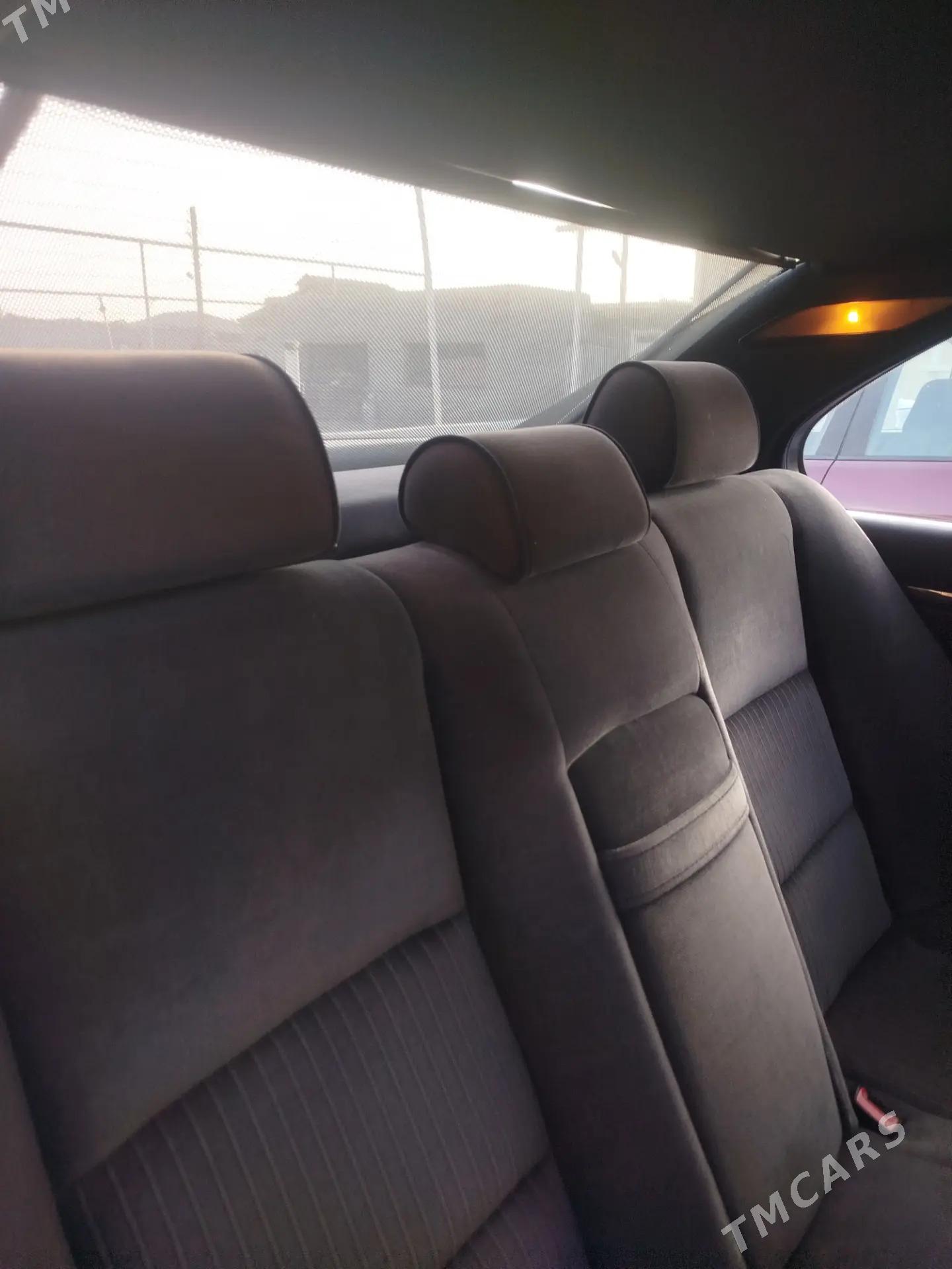 BMW E39 1996 - 100 000 TMT - Балканабат - img 5