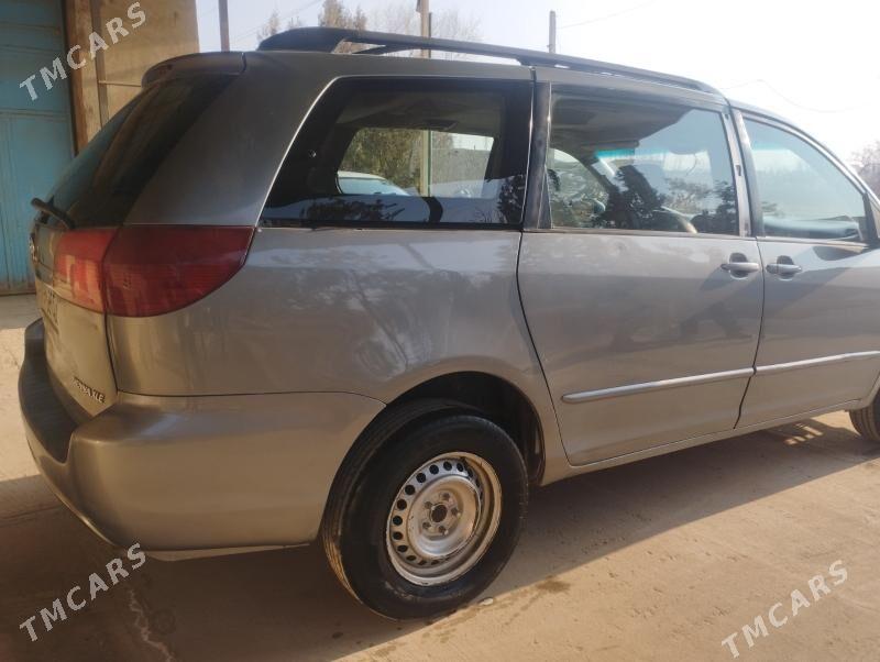 Toyota Sienna 2003 - 170 000 TMT - Гурбансолтан Едже - img 5