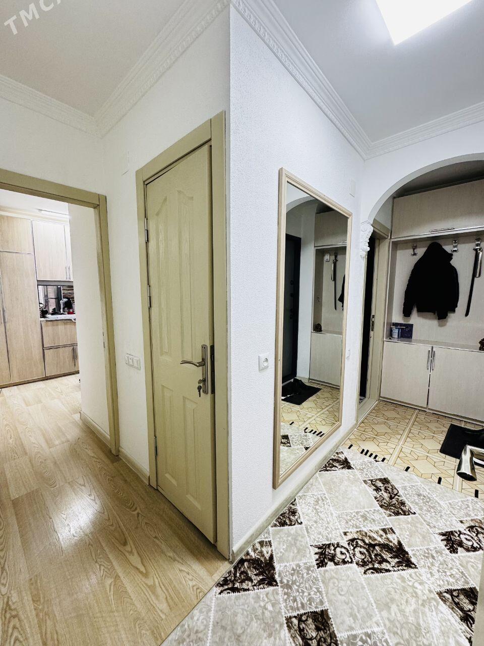 Сдаю 11 микрайон 2 комнатную - Ашхабад - img 8