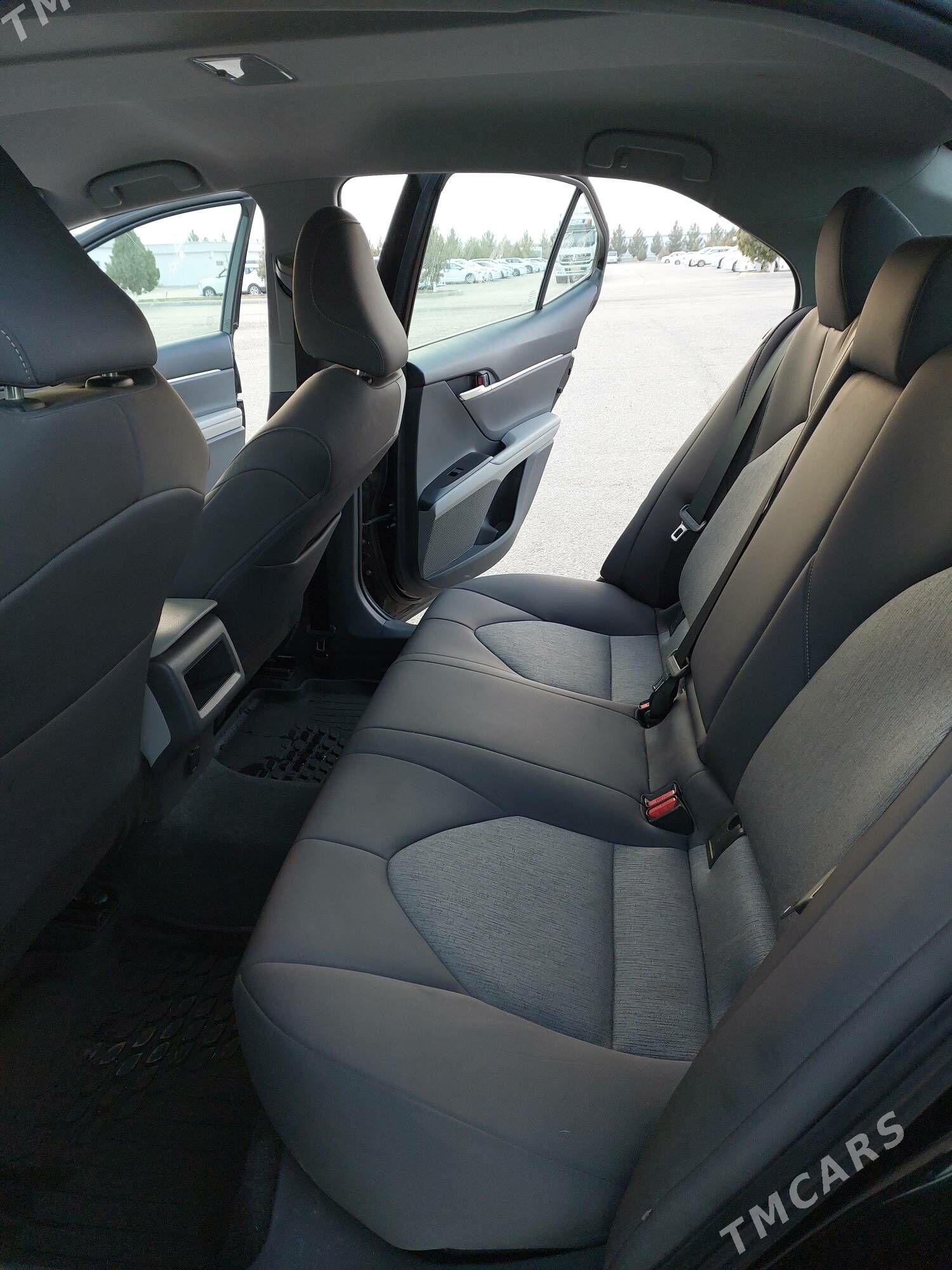 Toyota Camry 2022 - 260 000 TMT - Aşgabat - img 8