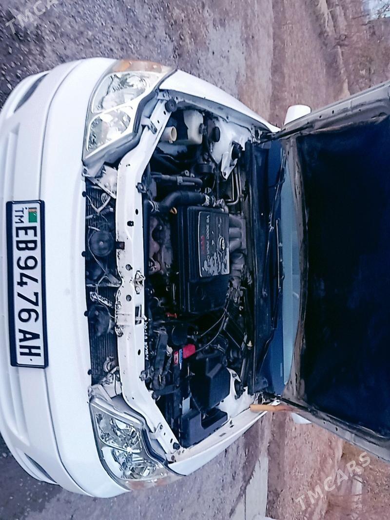 Toyota Avalon 2001 - 195 000 TMT - Серахс - img 7