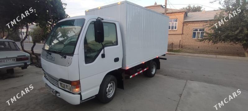 Isuzu Elf 1999 - 130 000 TMT - Векильбазар - img 1