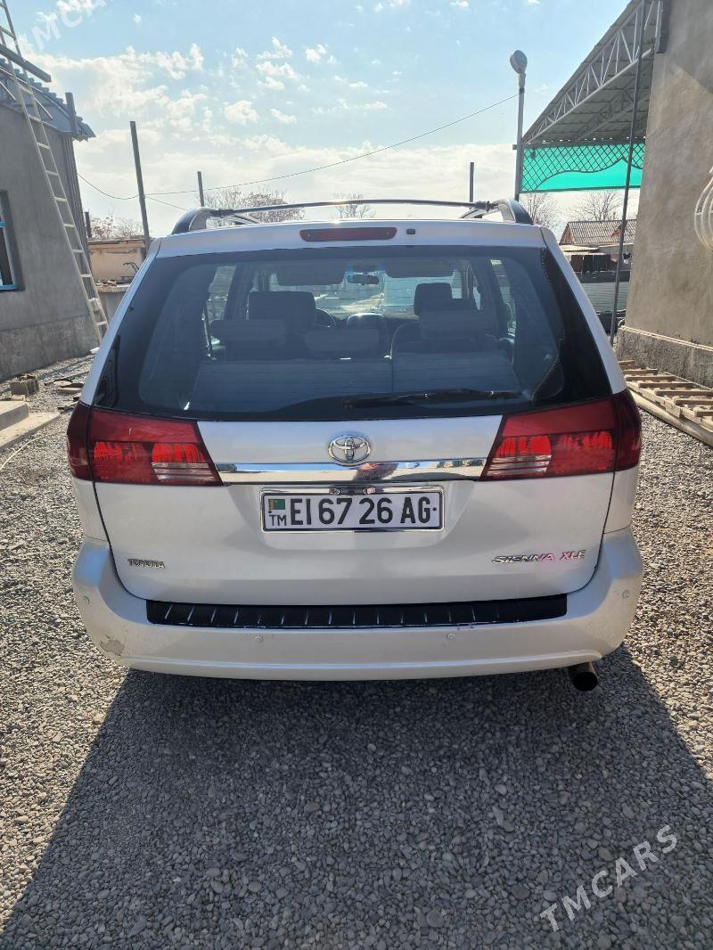 Toyota Sienna 2005 - 245 000 TMT - Кака - img 5