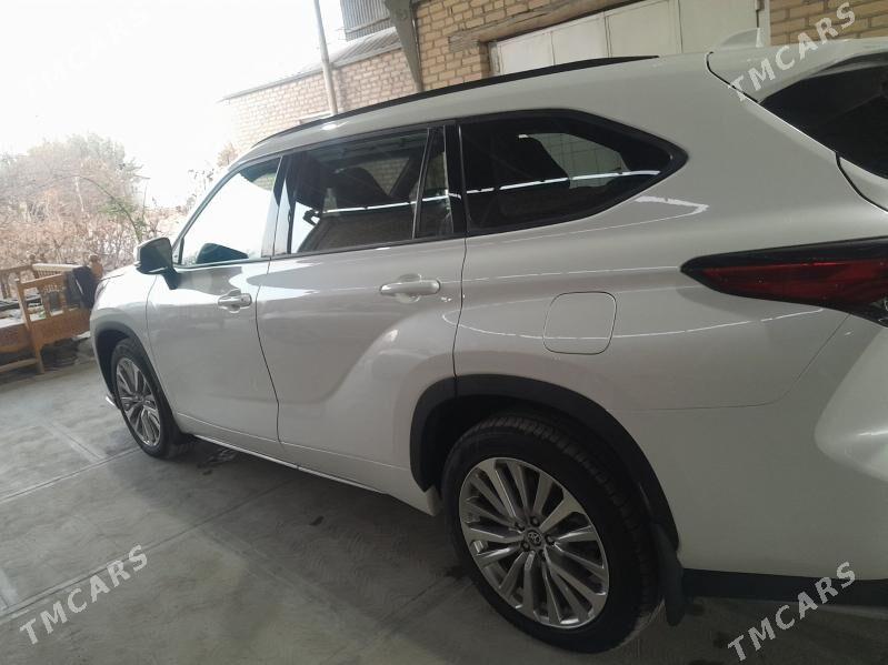 Toyota Highlander 2022 - 520 000 TMT - Mary - img 3