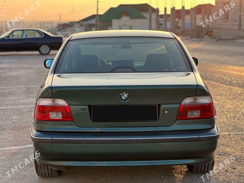 BMW E39 1997 - 120 000 TMT - Балканабат - img 3