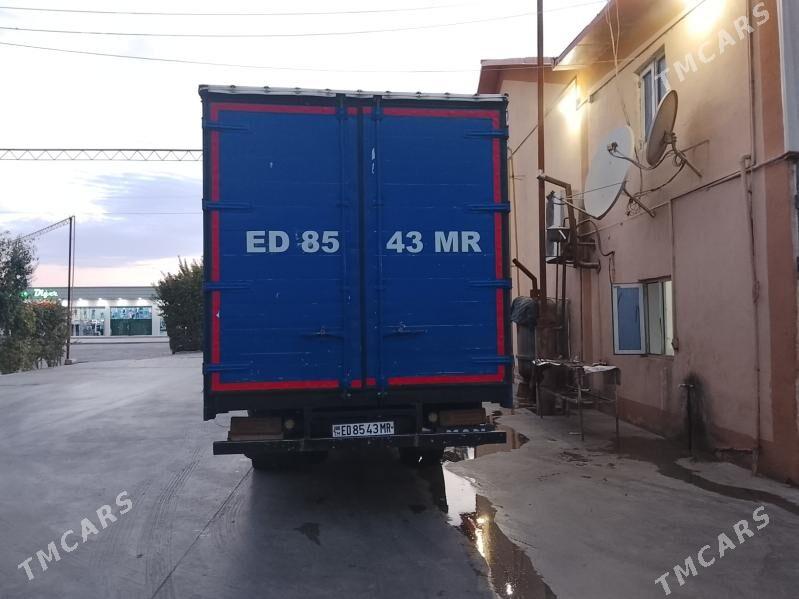 Man TGX 2002 - 335 000 TMT - Mary - img 6