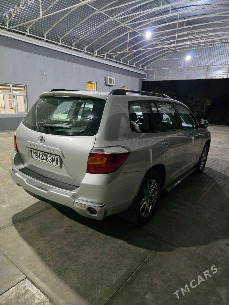 Toyota Highlander 2010 - 260 000 TMT - Mary - img 3