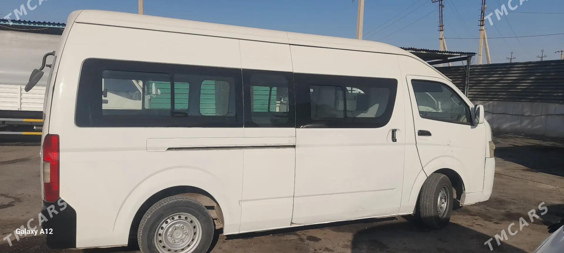 Toyota Hiace 2015 - 132 000 TMT - Türkmenabat - img 3