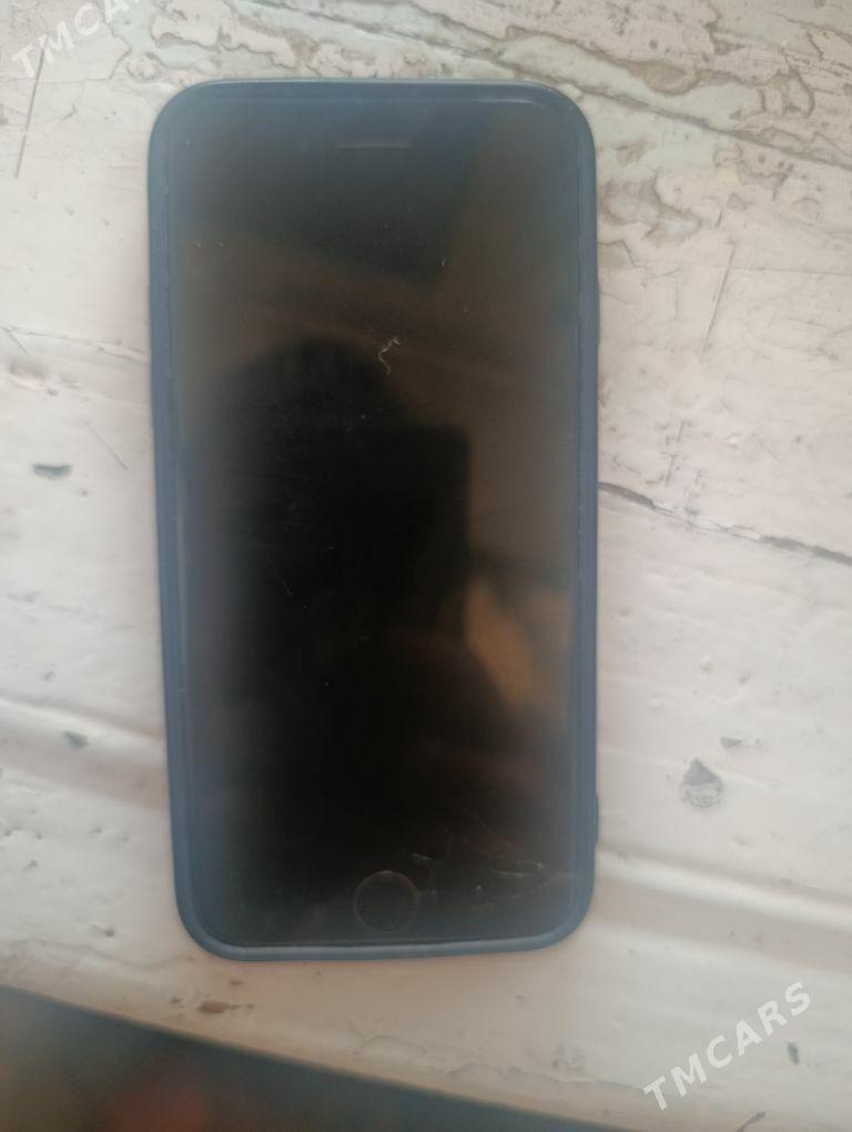 IPHONE 8  - Çärjew - img 7