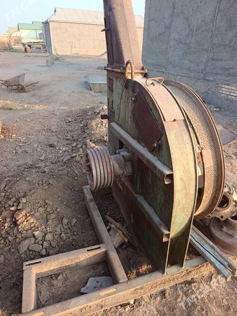 MTZ 82 2000 - 15 000 TMT - Oguz han - img 2