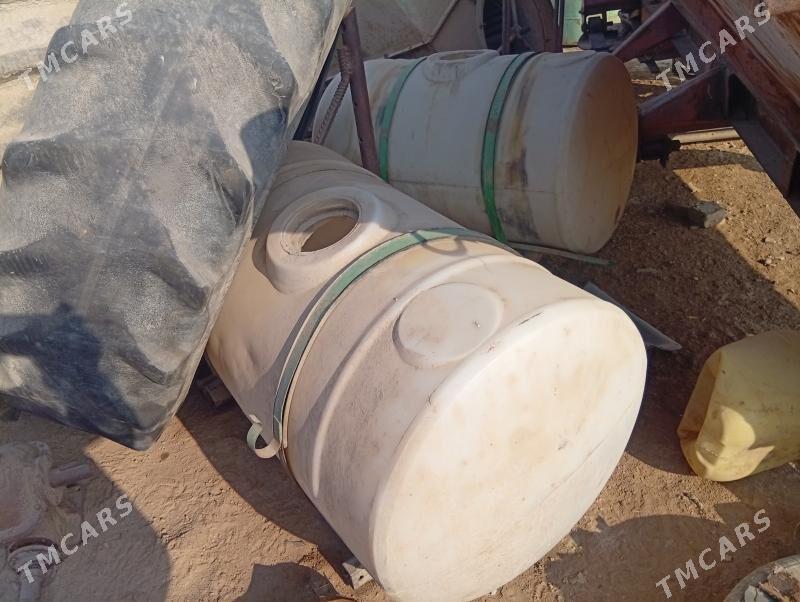 MTZ T-28 1980 - 16 000 TMT - Мургап - img 8