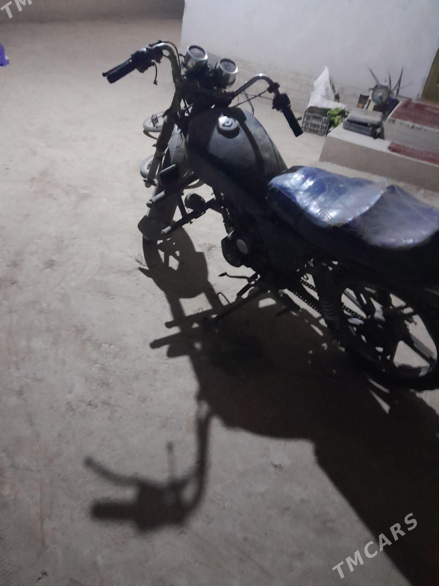 Fekon FK150-8G 2015 - 4 000 TMT - Халач - img 7