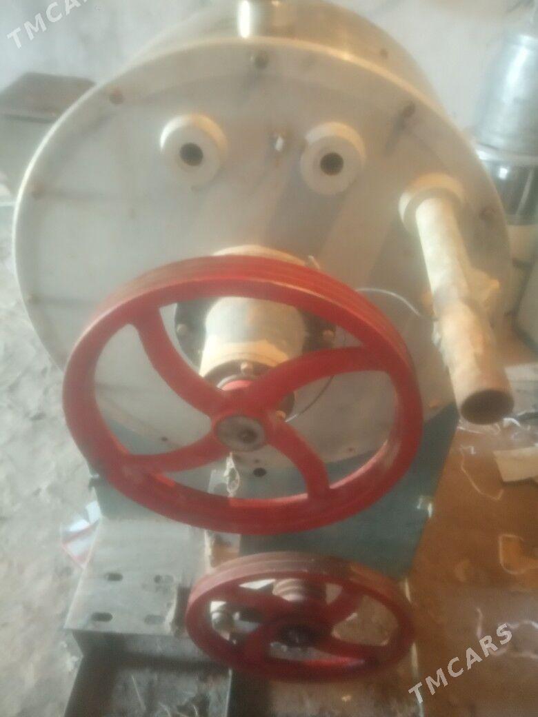 kir yuwujy enjam - Daşoguz - img 2