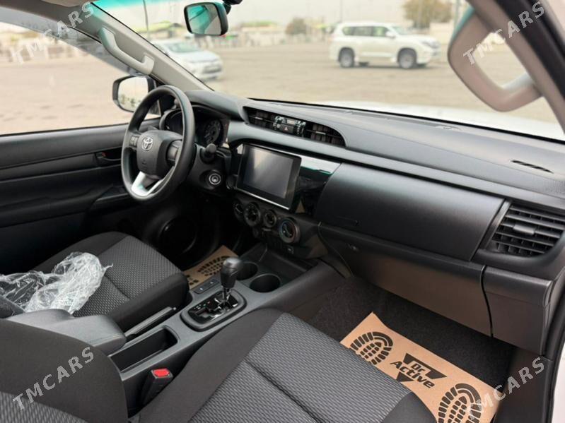 Toyota Hilux 2025 - 581 000 TMT - Ашхабад - img 6