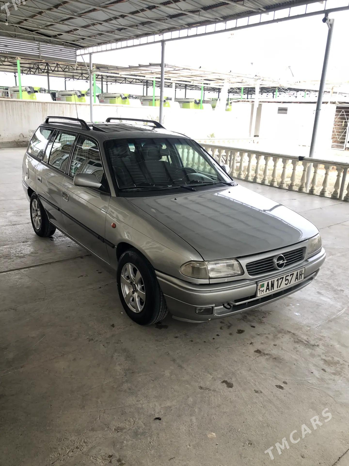 Opel Astra 1995 - 59 000 TMT - Бахарден - img 1