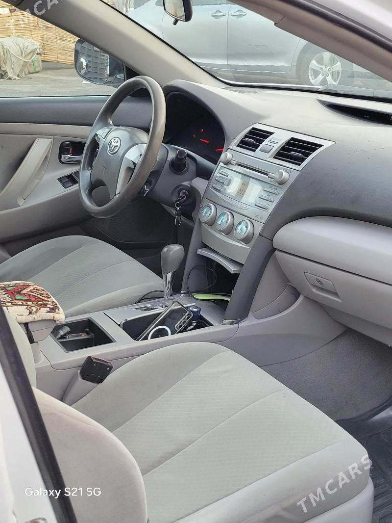 Toyota Camry 2007 - 200 000 TMT - Мары - img 5