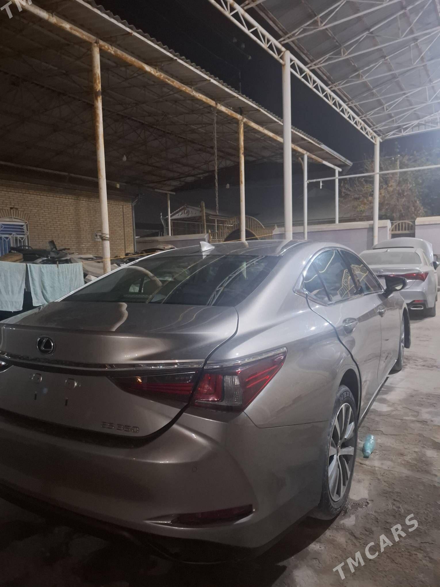 Lexus ES 350 2022 - 475 000 TMT - Mary - img 3